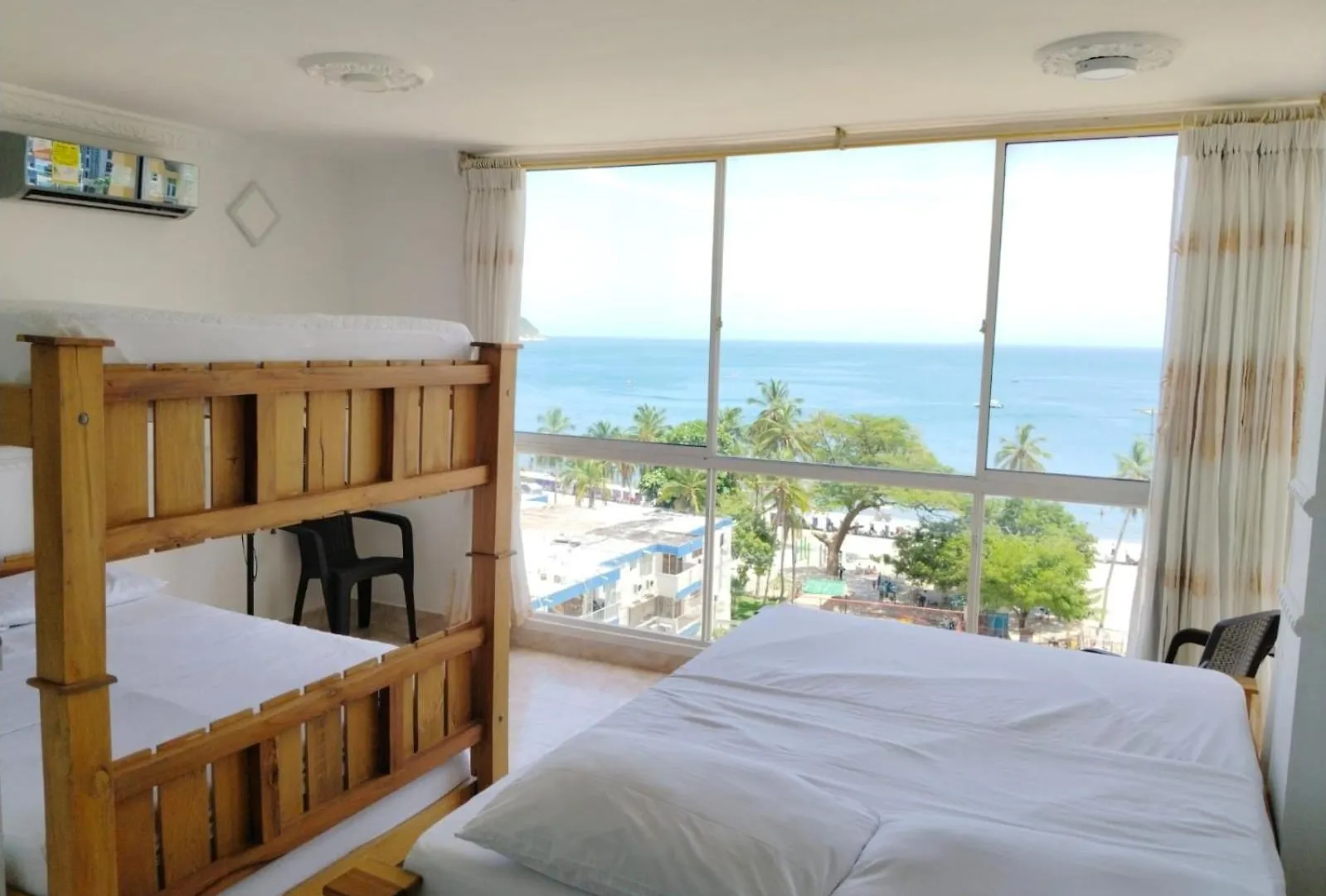 Apart Otel Apartaestudios Luna Azul Rodadero Gaira Kolombiya